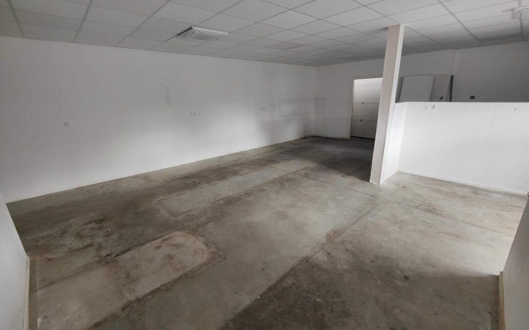 Local d’activité et bureaux DOMLOUP – réf 097/2168