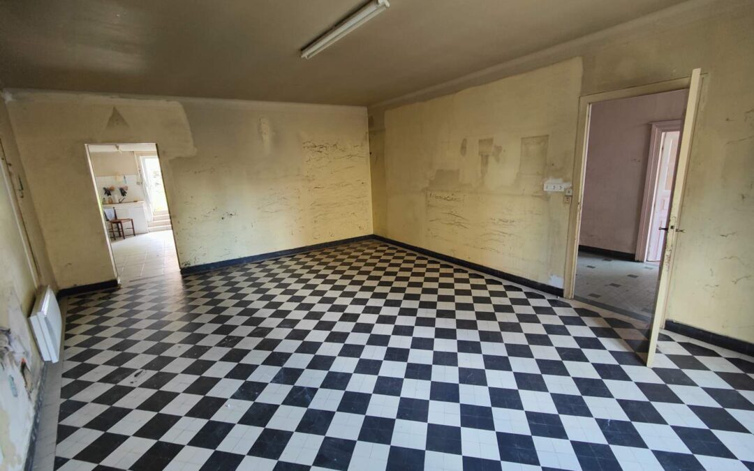 Maison d’habitation à rénover LANDUJAN – réf 097/2289