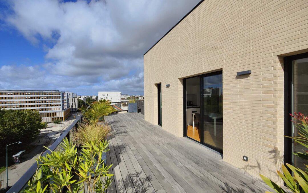 T3 en rooftop spacieux avec sa terrasse RENNES – réf 097/2527