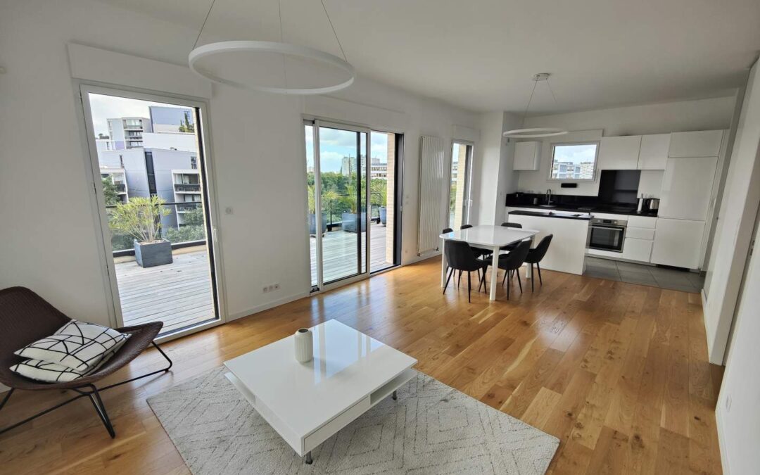 T3 en rooftop spacieux avec sa terrasse RENNES – réf 097/2531