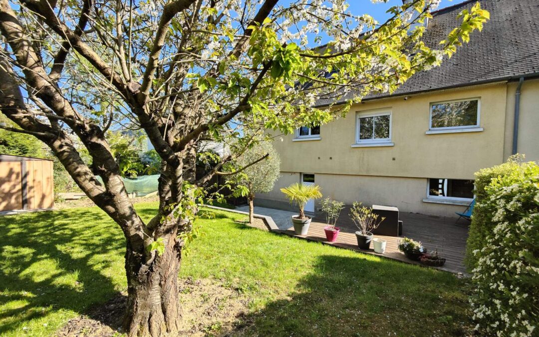 Maison d’habitation – CENTRE BRUZ – réf 097/2825