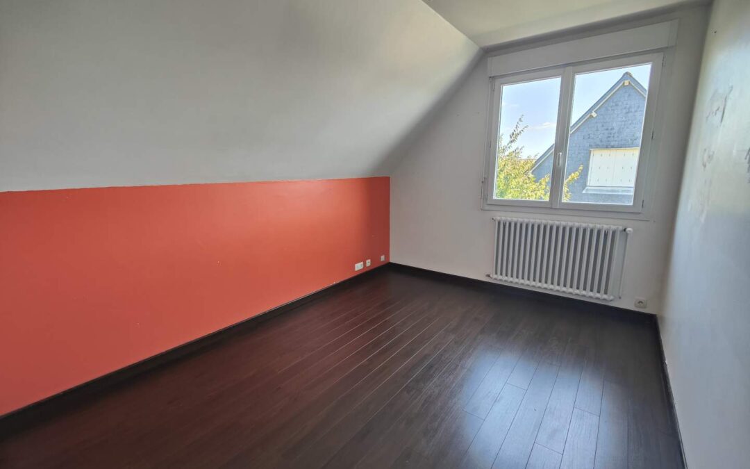 Maison d’habitation – CENTRE BRUZ – réf 097/2825