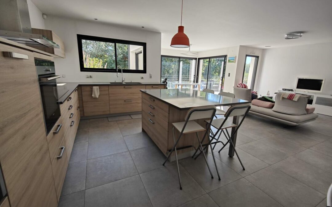 Maison contemporaine DOMLOUP – réf 097/2885