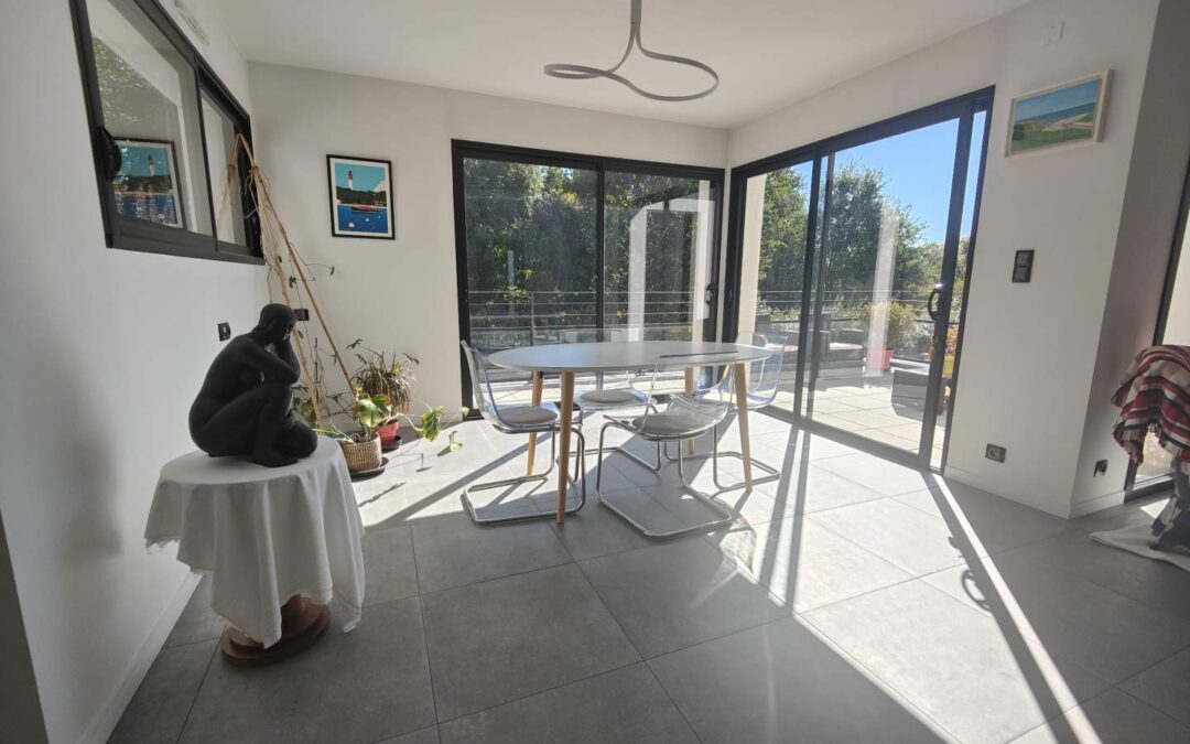 Maison contemporaine DOMLOUP – réf 097/2885